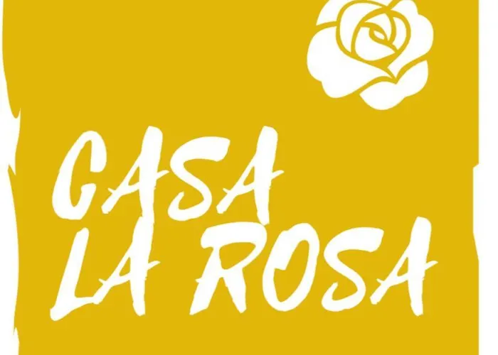 Casa La Rosa With Private Pool Сasa de vacaciones Loja de Vendas