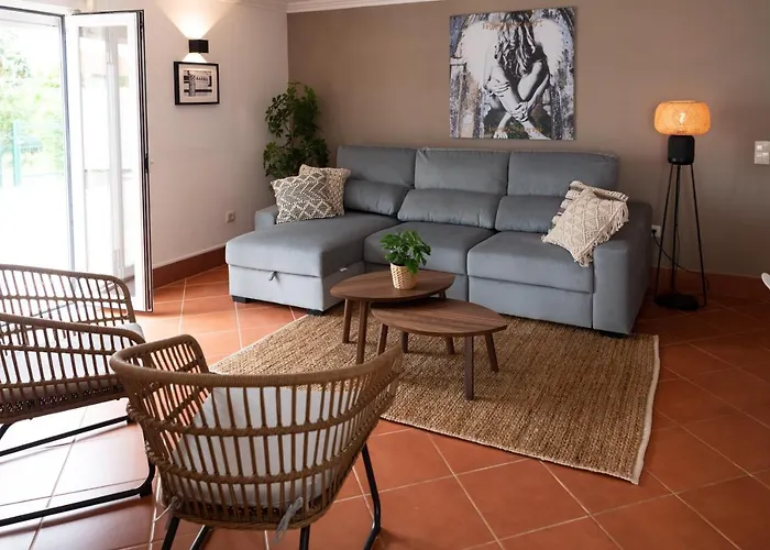 Casa La Rosa With Private Pool Сasa de vacaciones Loja de Vendas