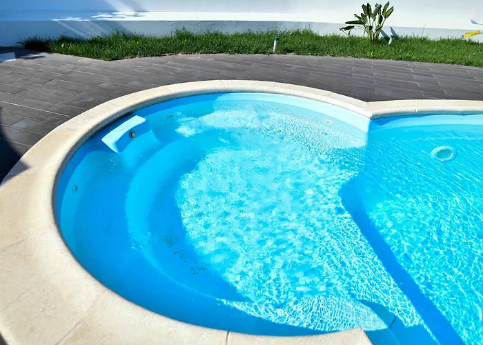 Сasa de vacaciones Casa La Rosa With Private Pool Loja de Vendas